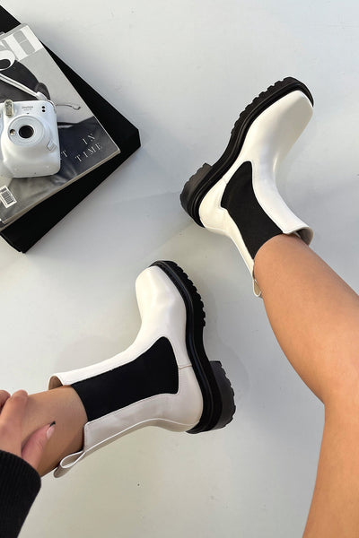 Melita | Dvobarvni ženski gležnarji