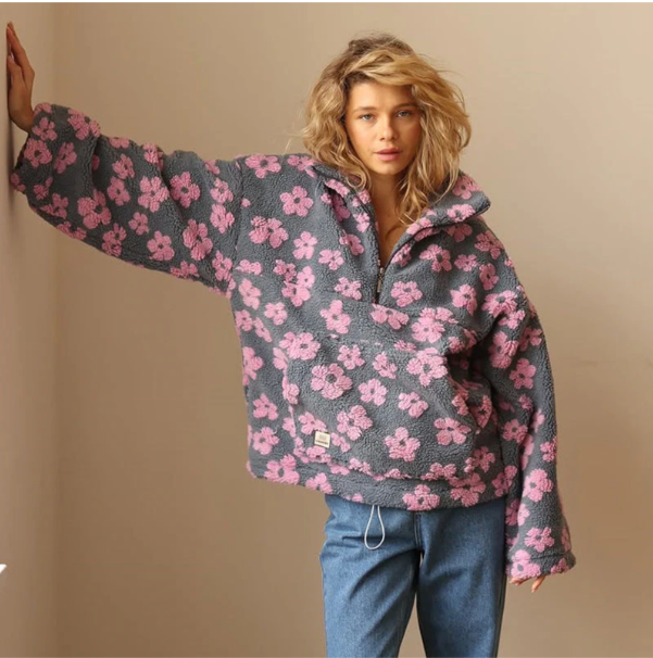 Lara | Jopica Z Zadrgo iz Jagnječje Volne